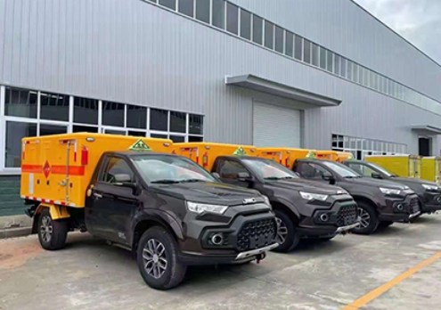 卫东爆破器材运输车-保障安全与效率的关键